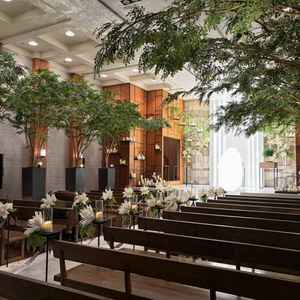 チャペル（内観）　斜めから