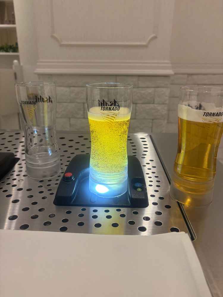 ウェルカムパーティーではトルネードビールも出すことができて、お酒好きには盛り上がりそう。