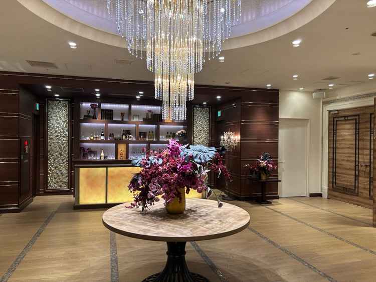 披露宴会場前のエントランスは、非常に広くゲスト専用のお手洗いがあったのがよかったです。