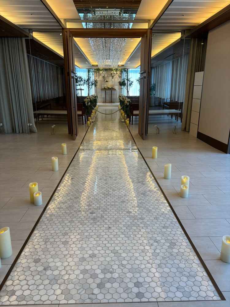 チャペル入る前のマザーズロードが他にはなくて良かった。