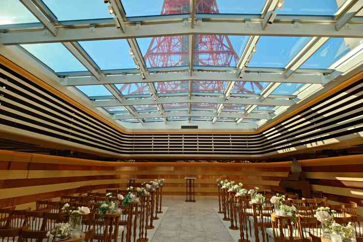 チャペル内の様子。唯一無二の存在感でした。