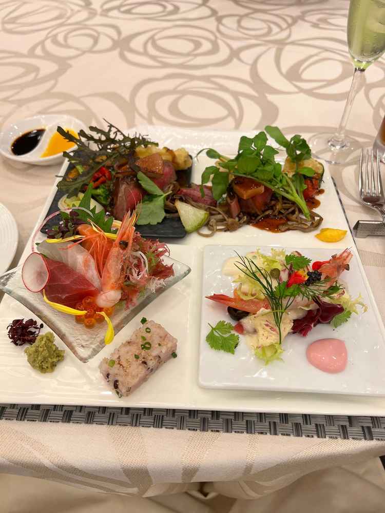 豪華なお食事①