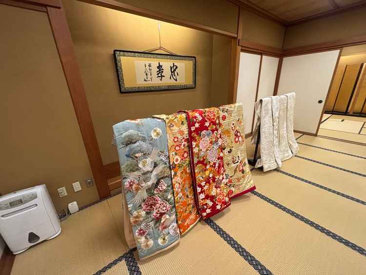 豊富な試着衣装。