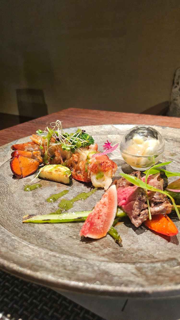 料理　シェフが野菜にこだわっているということでした。すごく美味しかったです。