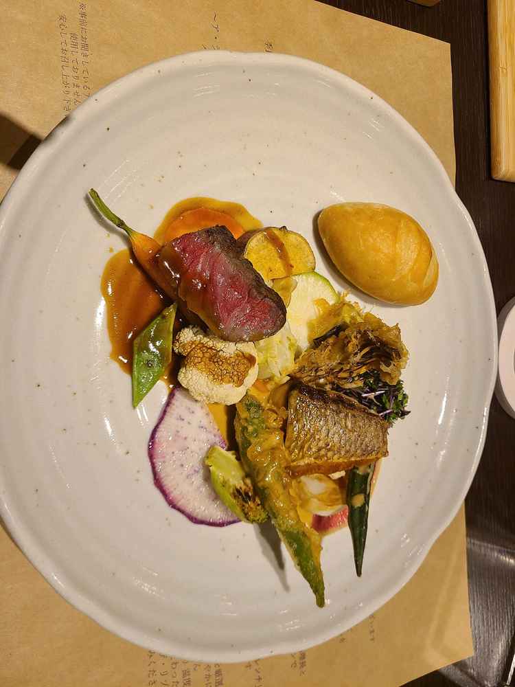 試食メニュー（魚/肉）