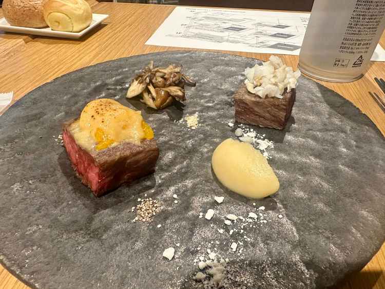 「東京らしい」エッセンスがちりばめられた、アートのような料理が心あたたまるひとときに彩りをそえる