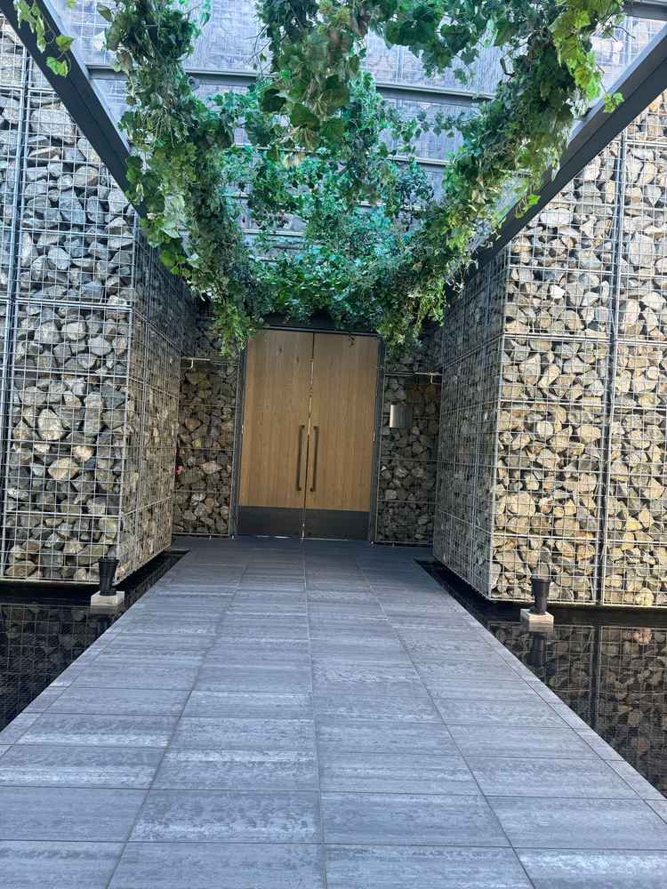 チャペル入り口