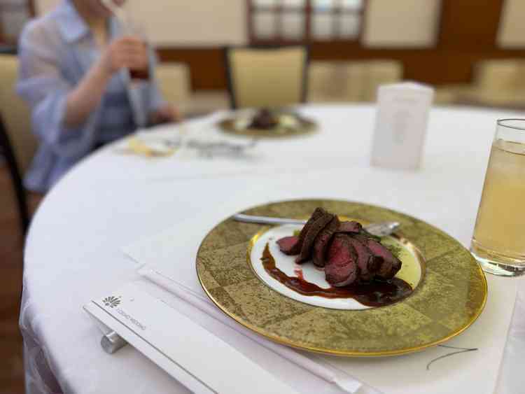 お肉は美味しかったものの、期待値よりは下回った。もっと美味しさを追求して欲しい。