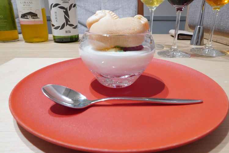 フェアの時間帯によってスイーツを提供してくれた