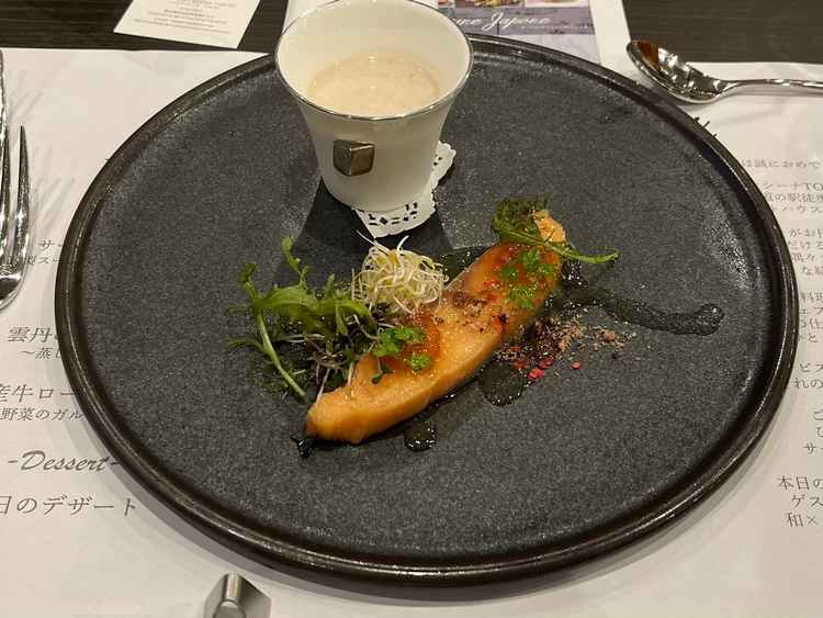 前菜。栗のポタージュ、季節に合っていてよかった。