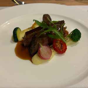 試食させていただいた料理です。前菜からデザートまで全て非常に美味しかったです。