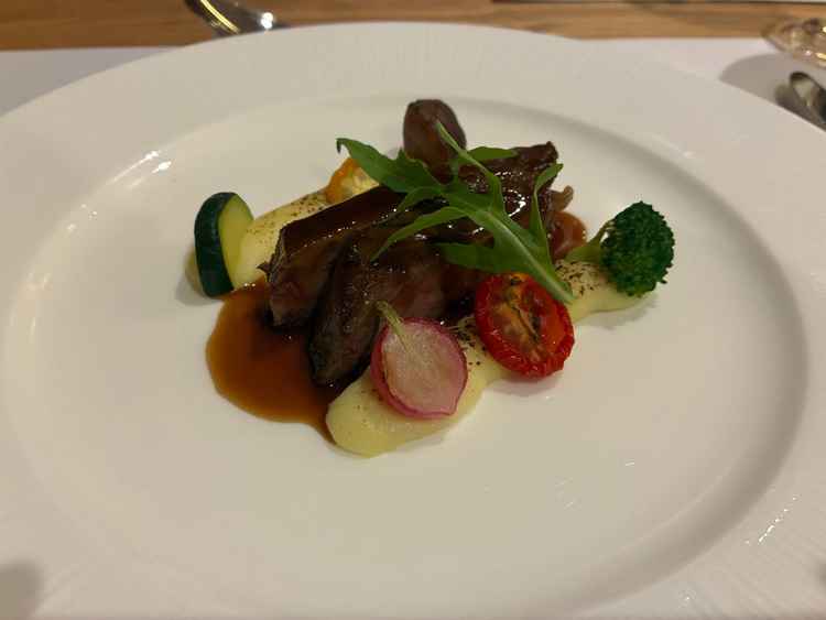 試食させていただいた料理です。前菜からデザートまで全て非常に美味しかったです。