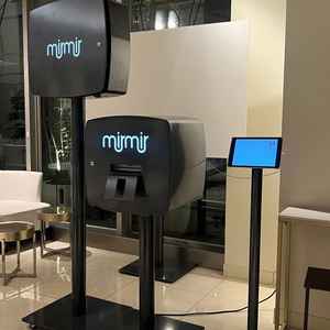 mirmirのフォトブース(プリクラ)を設置できる。