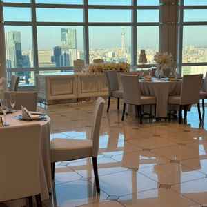 披露宴会場（後方からみた）