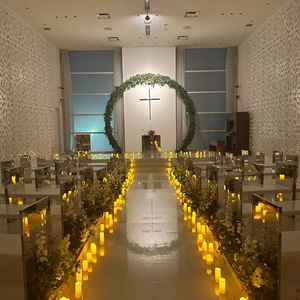 夜のチャペルの雰囲気です。