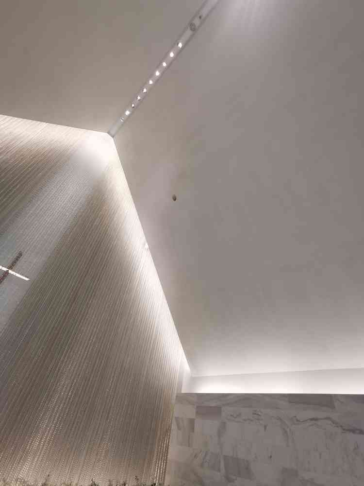 羽根を降らす演出ができる