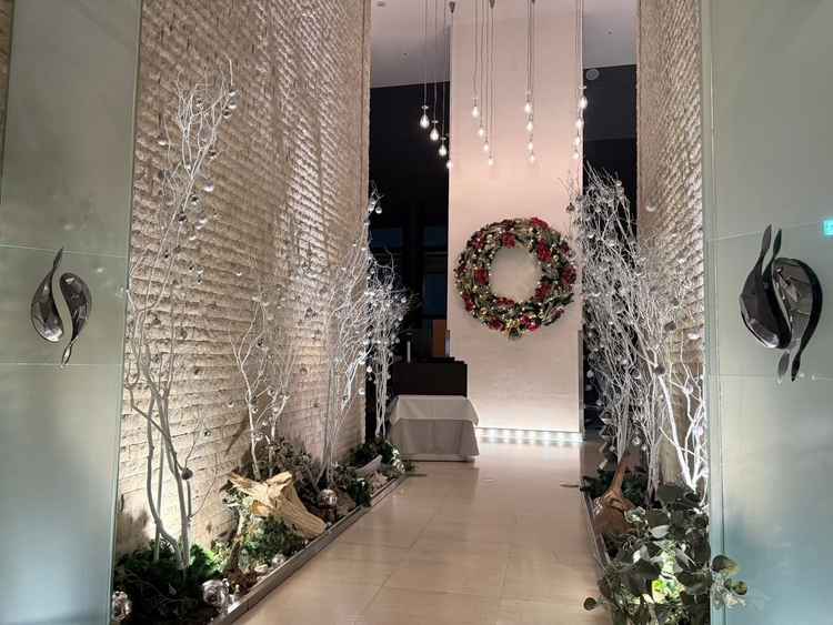 季節感を取り入れた玄関装飾