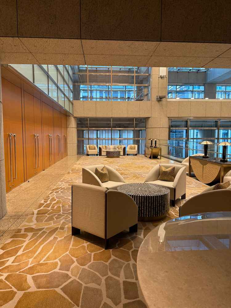 チャペル入場前のスペース