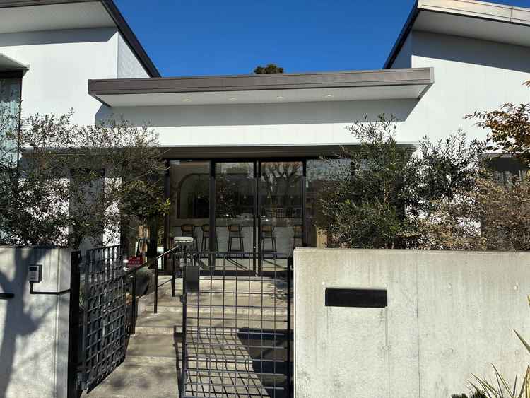 披露宴会場となるが、新しい施設でかなり綺麗だった。駅からも近いのも好印象。