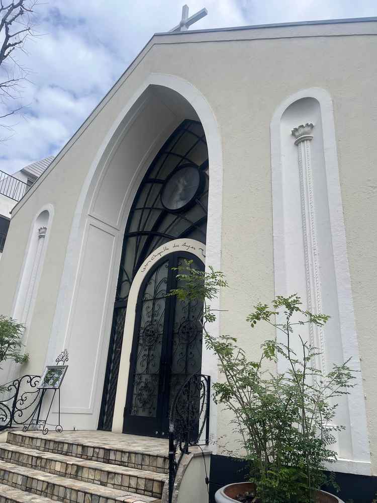 表参道駅からすぐで都会のイメージではありましたが、大通りではなく通行人が見えないよう配慮がありました