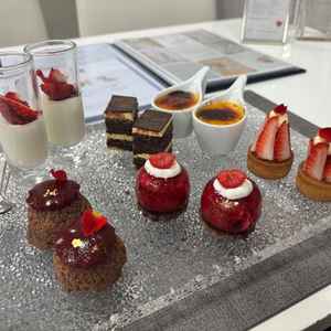 デザート、アフタヌーンティーが豪華でした