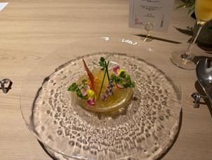 コース料理の一部を試食させていただきました。