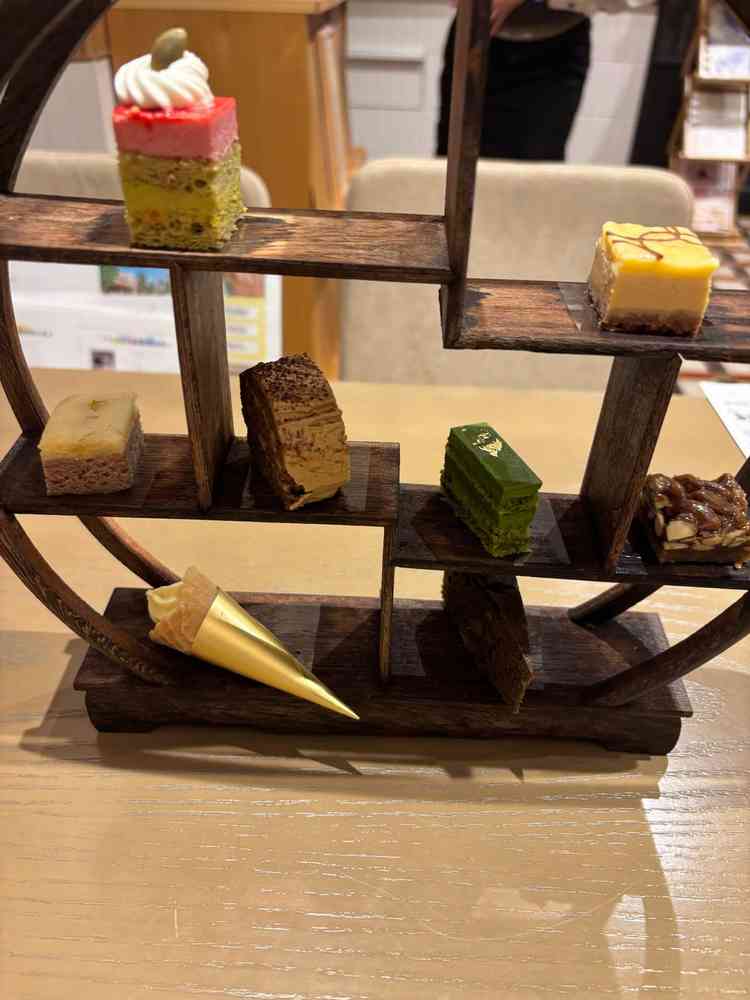 デザートバイキングの一例を出してもらいました