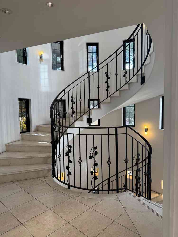 螺旋階段/主に写真撮影などで利用されている模様。色々な画角から撮れるのが◎