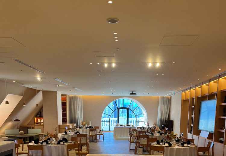 7階の会場です。事前に見るよりも広い印象でした。