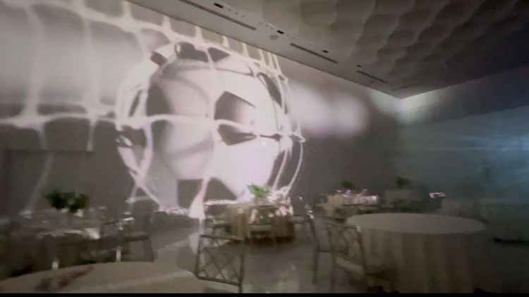 大画面でのプロジェクションマッピングで、一生忘れない思い出になりそうでした