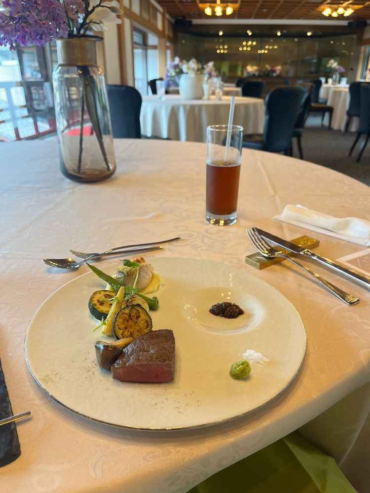 お魚のメニューは何度でも食べたいぐらい美味しかった！