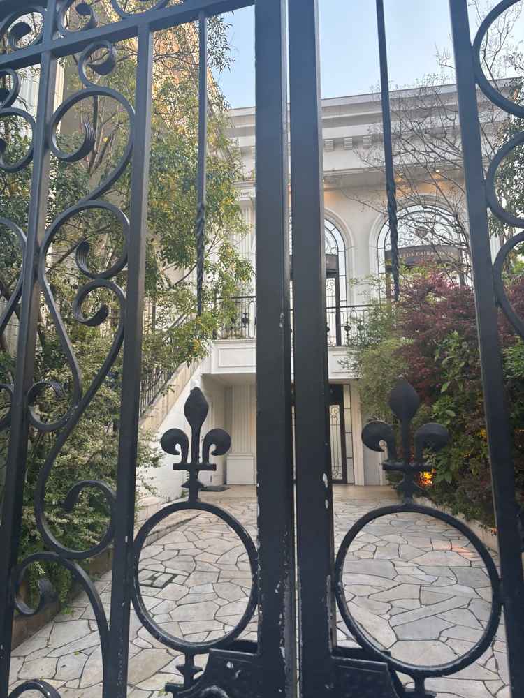 外観も代官山らしくて、東京とは思えないような雰囲気をしていてとても良かった。