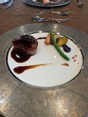 料理がとても美味しく、綺麗だった