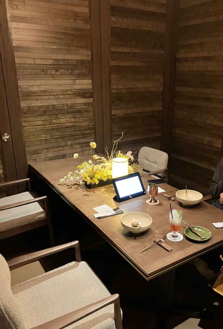 親族の控室となるであろうスペースで食事を頂きました。式場っぽくないが故に落ち着いて過ごせました。