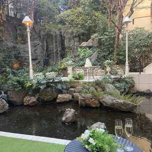 ガーデンです。地下にいることを忘れるような素敵な空間です。