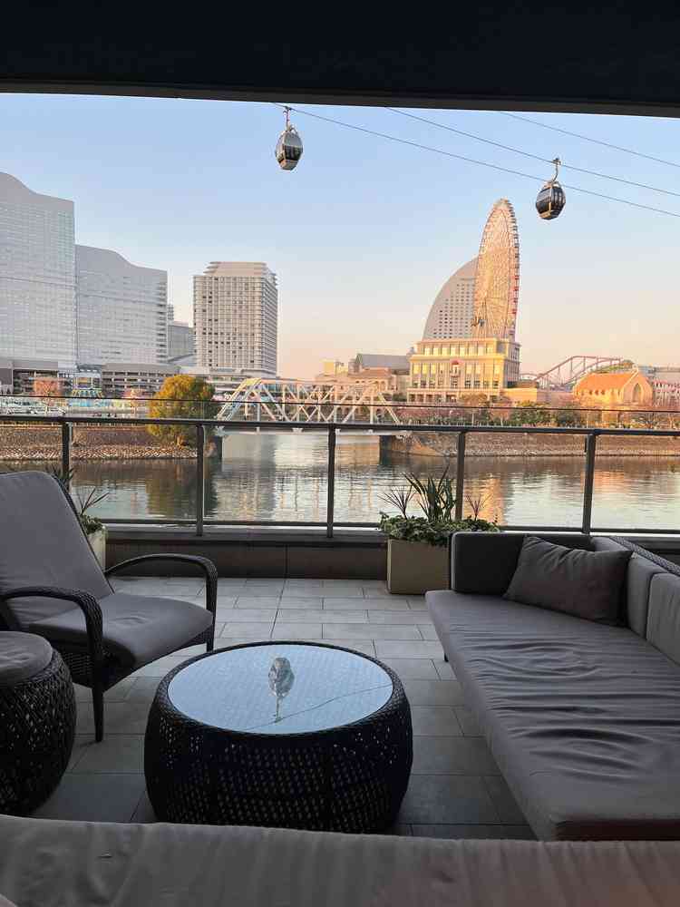 チャペル控室のテラス。景色が綺麗で癒される。