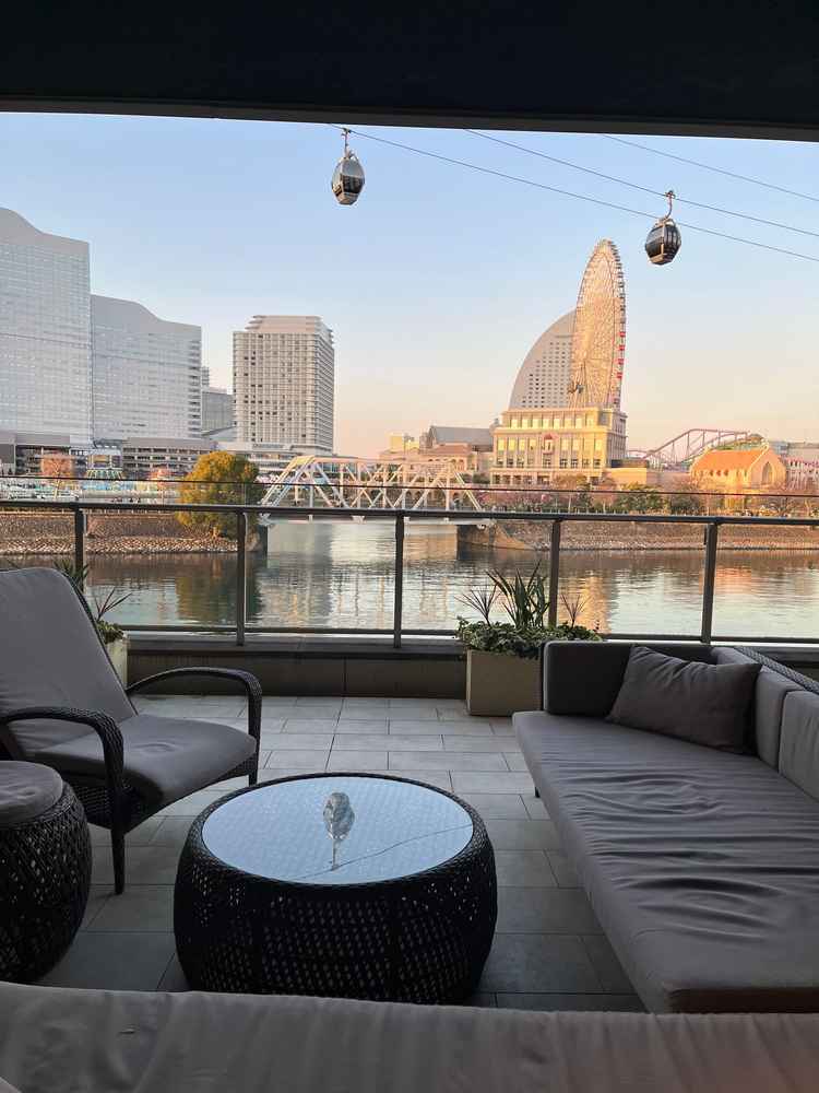 チャペル控室のテラス。景色が綺麗で癒される。