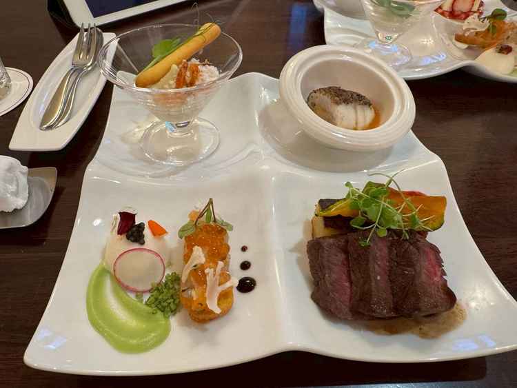 試食で頂いた食事メニュー（新郎）