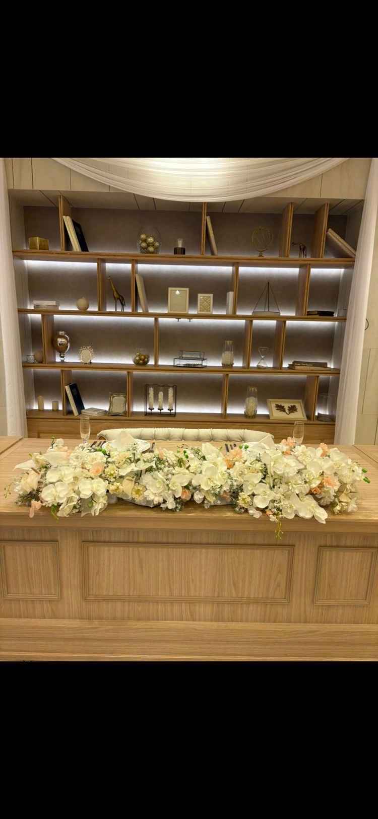 新郎新婦が座るソファ席になります。ゆったりとしたスペースがありました。