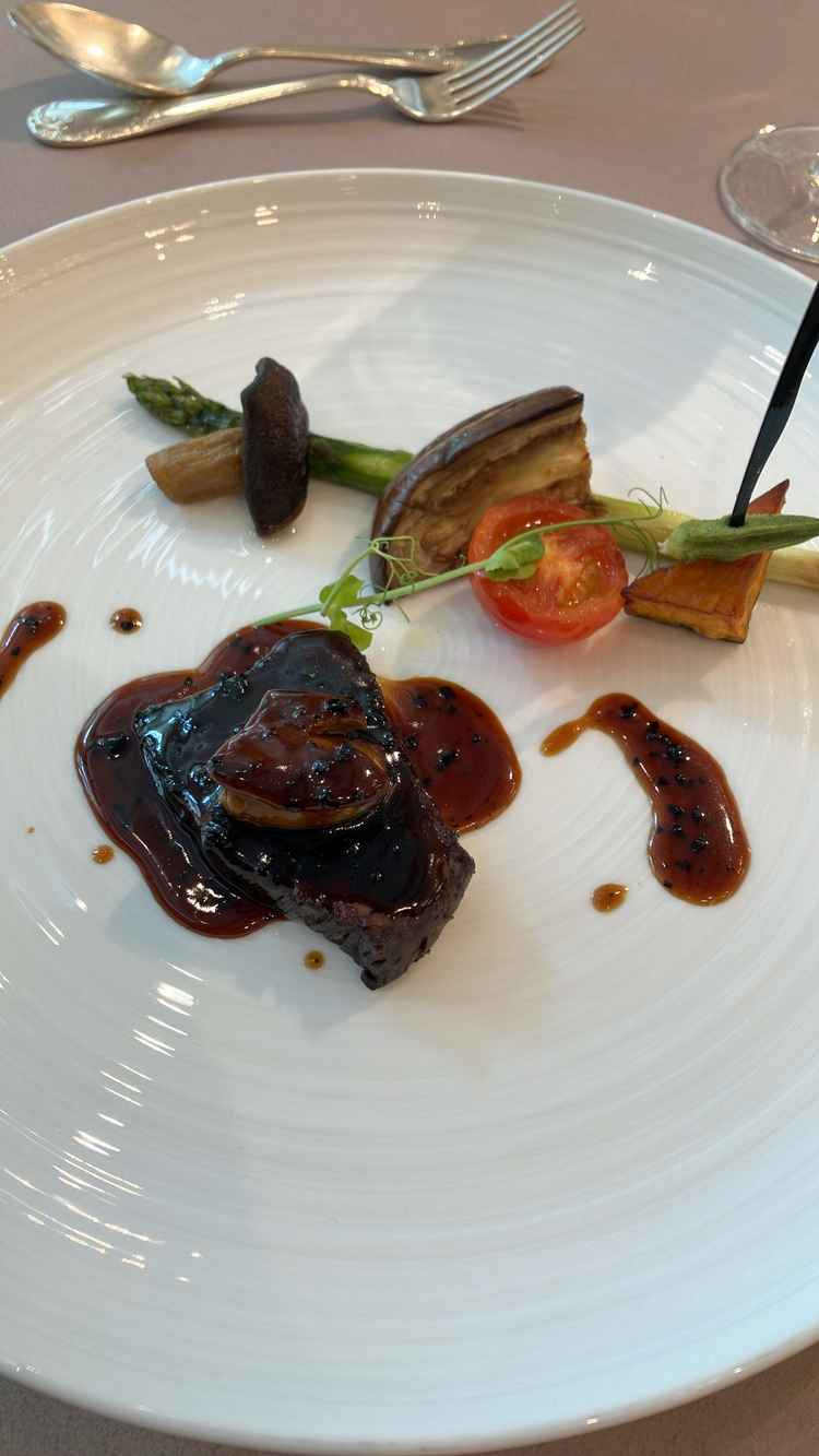 試食でいただいたメイン料理。お肉が柔らかくてソースも美味しかったです。