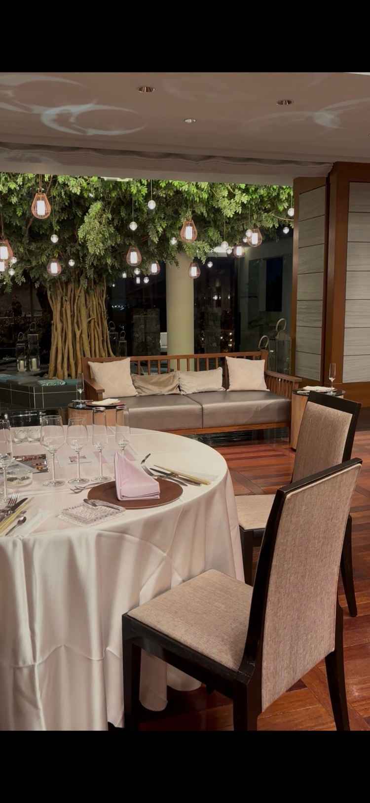 披露宴会場も広く、3種類あるので、どのカップルにも対応できそう