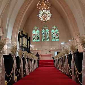 チャペル。高さの活かされたとても美しく格式高いチャペルだった。