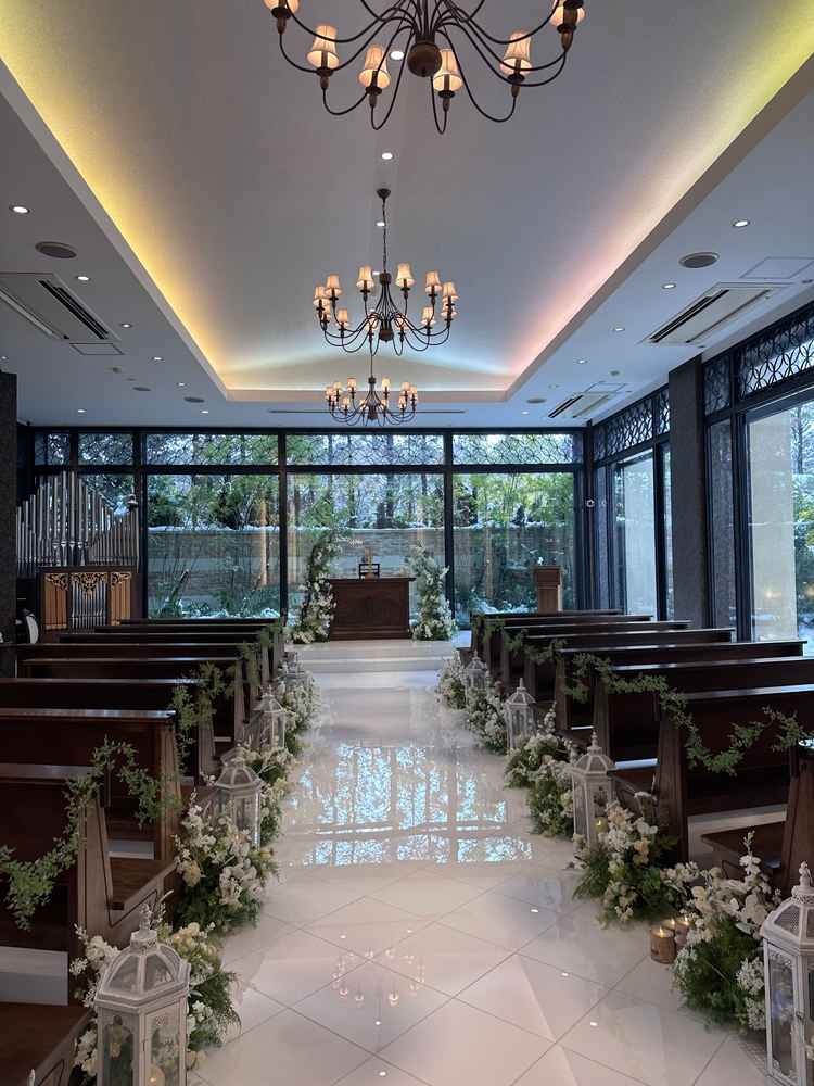 チャペルの写真。景色が緑で自然が感じられてよかった。