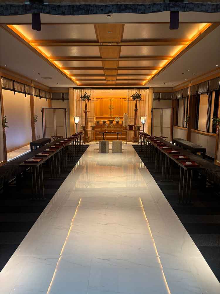 神前式会場は、静かで落ち着いており、日本らしい伝統を大切にした挙式ができそうでした。