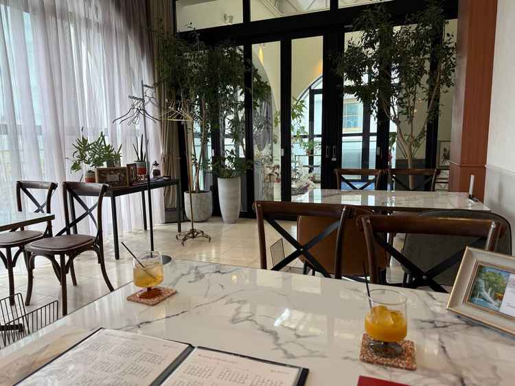 ブライダルフェアはこちらでご説明を受けました。