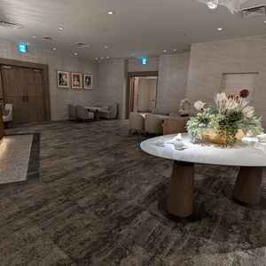 披露宴会場前の待機場所です。高級感と清潔感がありました。