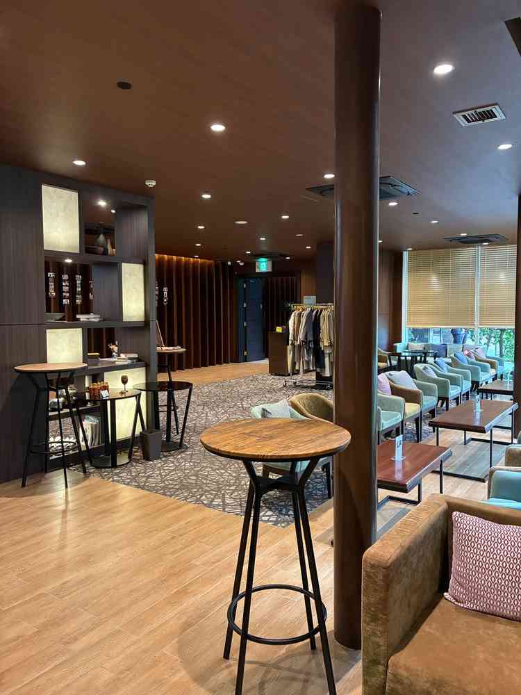 ロビー(待合室)