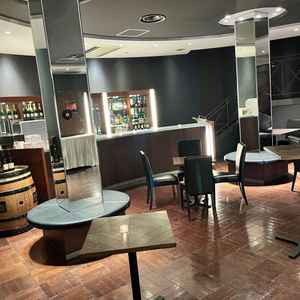 披露宴会場エトワールの控え室です。スタイリッシュな空間でオシャレです。