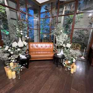 地下の披露宴会場