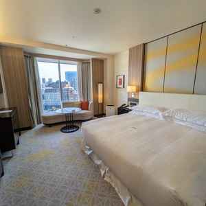 結婚式時に両親が泊まれる部屋です。